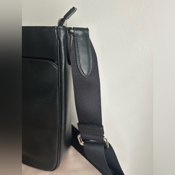 Authentic Coach Men Crossbody Bag - Picture 4 of 12